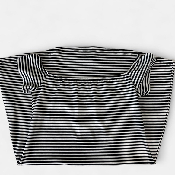 Black and White Striped Off-Shoulder Mini Dress - Picture 3 of 4